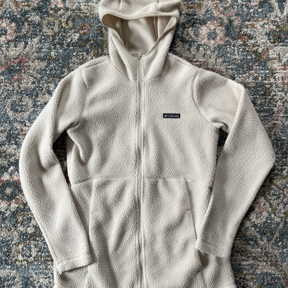 Columbia Women's Cream Fleece Jacket